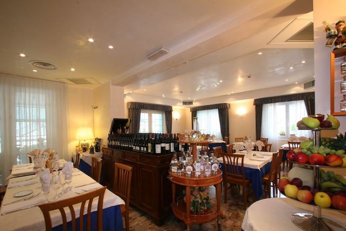 Imagen del bar/restaurante del Hotel Nuova Flavia. Foto 8