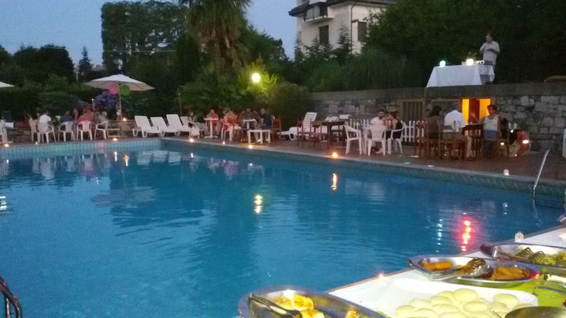 Imagen de la piscina del Hotel Nuova Italia. Foto 18