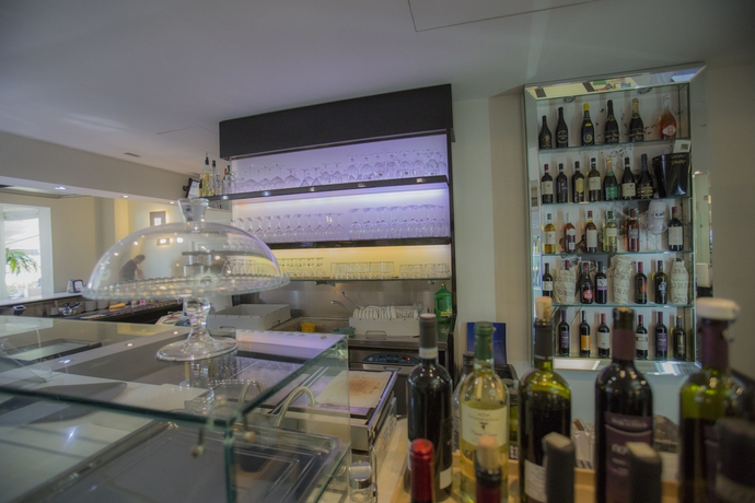 Imagen del bar/restaurante del Hotel Nuova Mestre. Foto 3