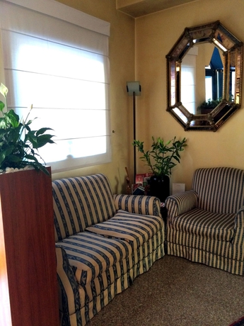 Imagen de los interiores del Hotel Nuova Mestre. Foto 15