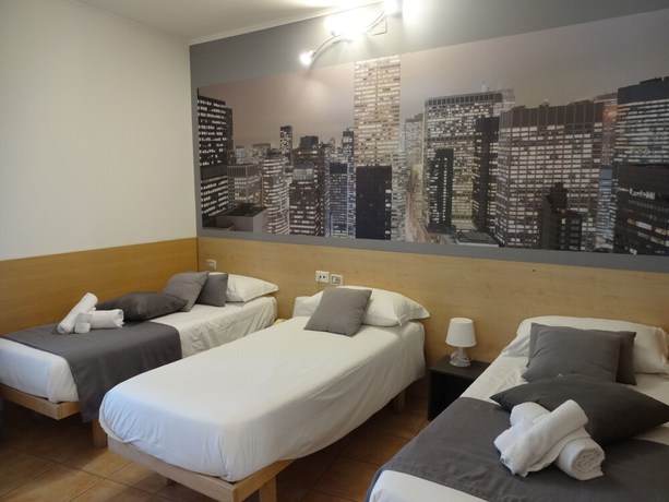 Imagen de la habitación del Hotel Nuova Orchidea, Dresano. Foto 17