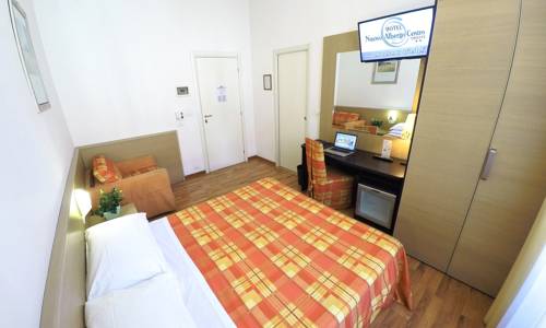 Imagen de la habitación del Hotel Nuovo Albergo Centro. Foto 10