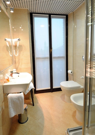 Imagen de la habitación del Hotel Nuovo Albergo Italia. Foto 11