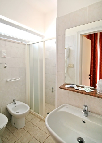 Imagen de la habitación del Hotel Nuovo Belvedere. Foto 9