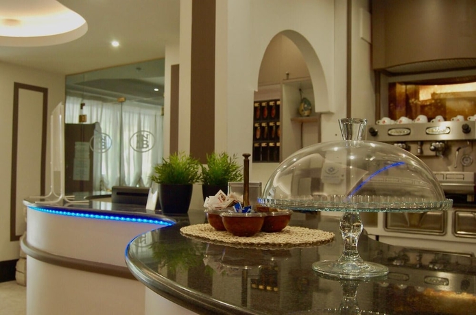 Imagen del bar/restaurante del Hotel Nuovo Belvedere. Foto 7