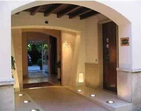 Imagen de los interiores del Hotel Nuovo De Cesero. Foto 17