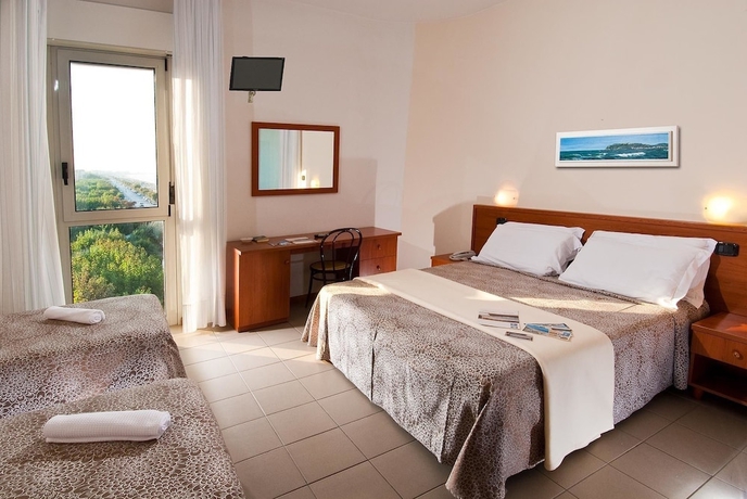 Imagen de la habitación del Hotel Nuovo Diana. Foto 13