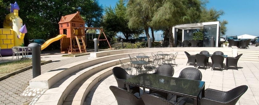 Imagen de los interiores del Hotel Nuovo Diana. Foto 15