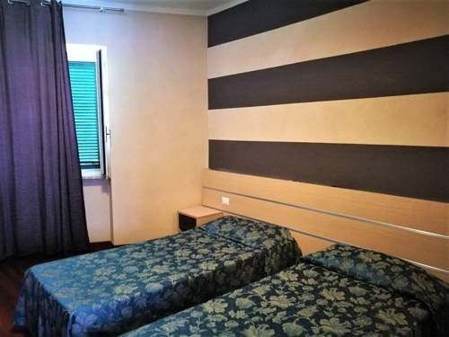 Imagen de la habitación del Hotel Nuovo Giardini. Foto 4