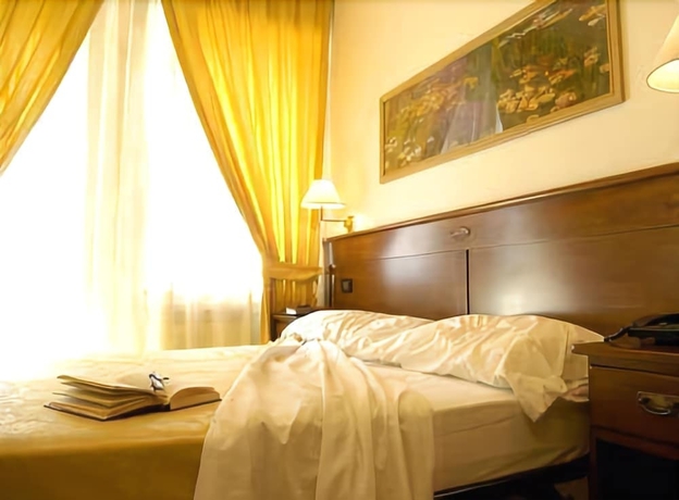 Imagen de la habitación del Hotel Nuovo Metrò. Foto 8