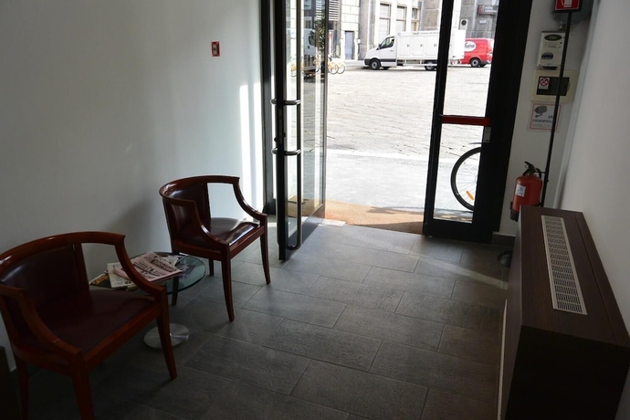 Imagen de los interiores del Hotel Nuovo, Milán. Foto 18