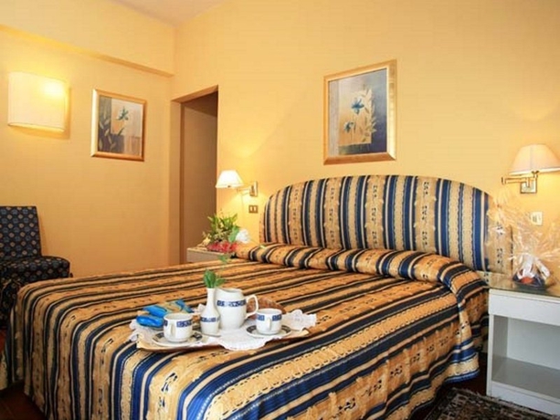 Imagen general del Hotel Nuovo Savi. Foto 7