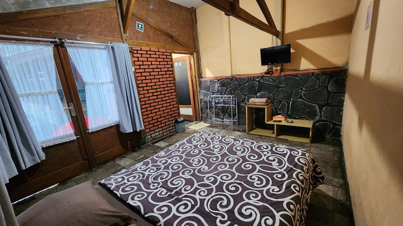 Imagen de la habitación del Hotel Nur Alam. Foto 12