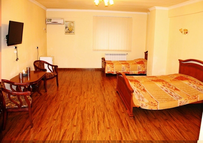 Imagen de la habitación del Hotel Nur. Foto 8