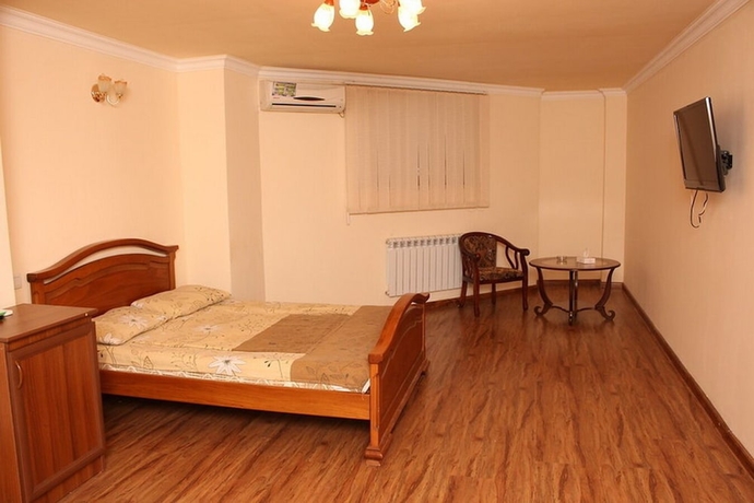 Imagen de la habitación del Hotel Nur. Foto 11