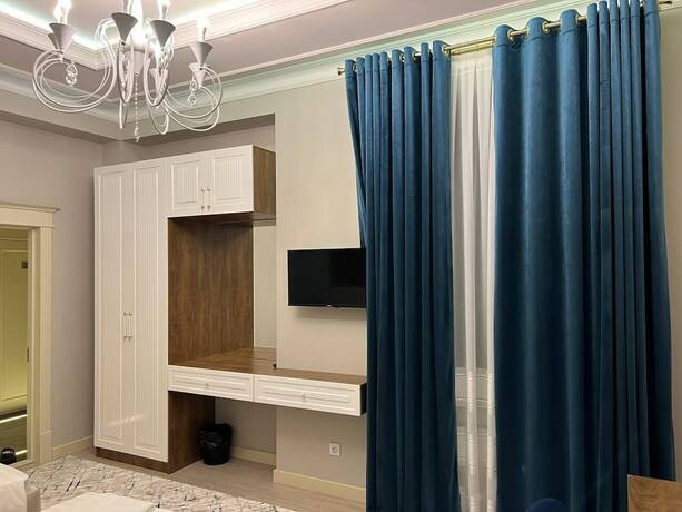 Imagen de la habitación del Hotel Nur Makon. Foto 4