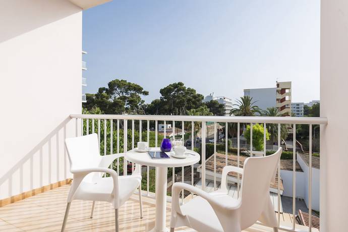 Imagen de la habitación del Hotel Nura Condor. Foto 8