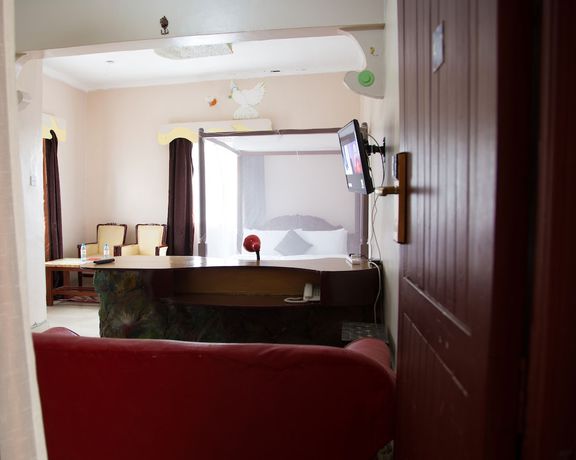 Imagen de la habitación del Hotel Nuru Palace. Foto 2