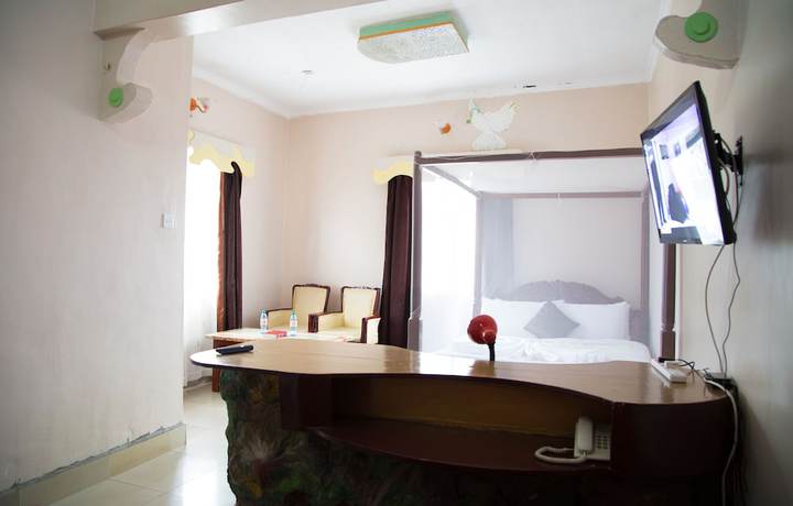 Imagen de la habitación del Hotel Nuru Palace. Foto 5
