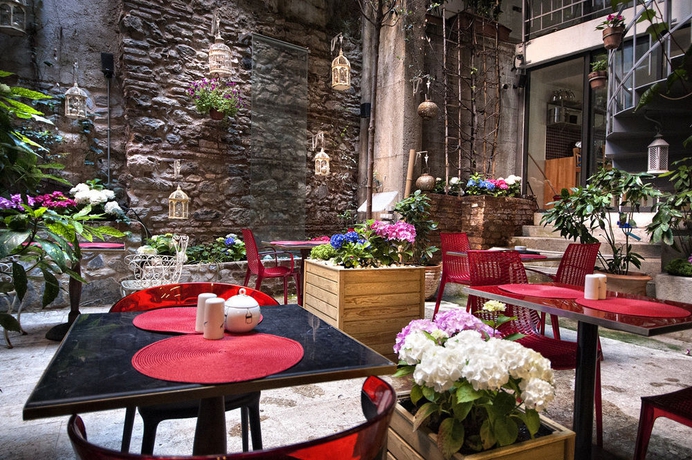 Imagen de los exteriores del Hotel Nuru Ziya Suites. Foto 14