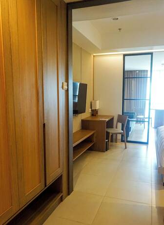 Imagen de la habitación del Hotel Nusa Dua Suites powered by Cocotel. Foto 8