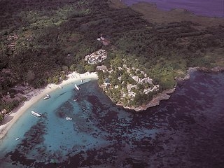 Imagen general del Hotel Nusa Lembongan Resort. Foto 2