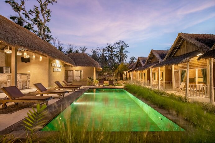 Imagen general del Hotel Nusa Majesty. Foto 7