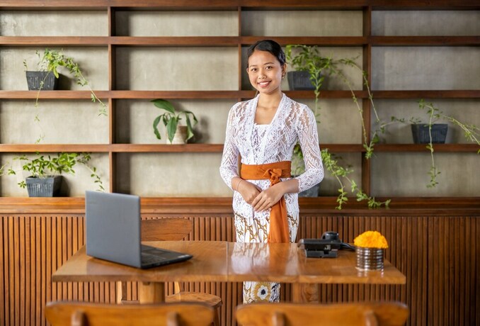 Imagen de los interiores del Hotel Nusa Majesty. Foto 31