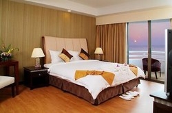 Imagen de la habitación del Hotel Nusa Playa. Foto 10