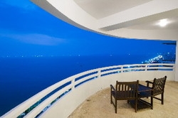 Imagen de la habitación del Hotel Nusa Playa. Foto 12
