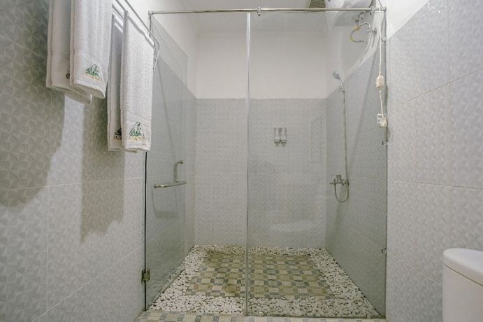 Imagen de la habitación del Hotel Nusa Sedayu. Foto 8