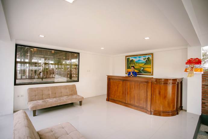 Imagen de los interiores del Hotel Nusa Sedayu. Foto 17