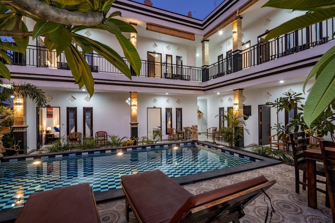 Imagen de la piscina del Hotel Nusa Sentana Lembongan Bali. Foto 18
