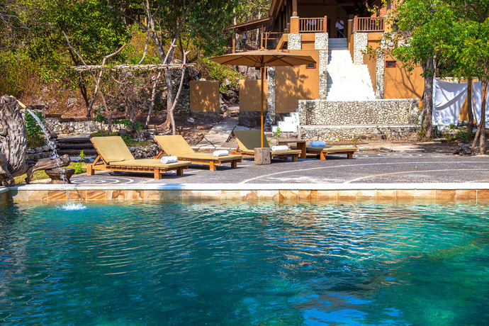 Imagen de la piscina del Hotel NusaBay Menjangan Resort by WHM. Foto 13