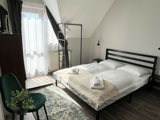 Imagen de la habitación del Hotel Nussbaum Panzi&oacute;. Foto 16