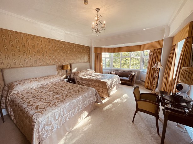 Imagen de la habitación del Hotel Nuthurst Grange Country House. Foto 6