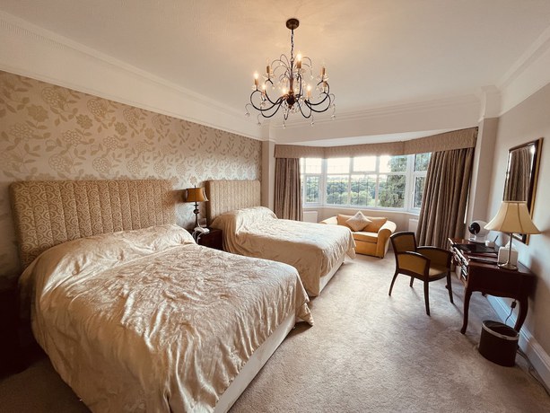 Imagen de la habitación del Hotel Nuthurst Grange Country House. Foto 12