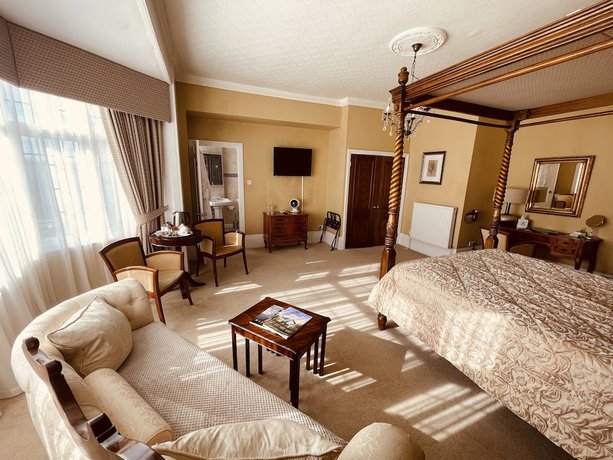 Imagen de la habitación del Hotel Nuthurst Grange Country House. Foto 13