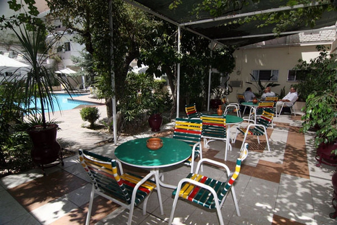 Imagen de los exteriores del Hotel Nutibara, MENDOZA. Foto 2