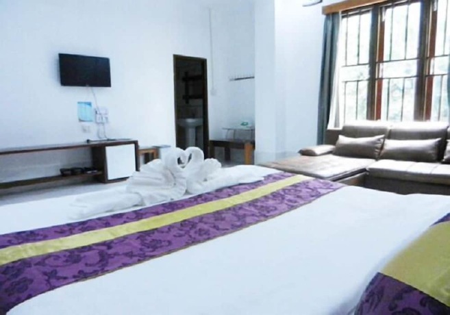 Imagen de la habitación del Hotel NuttyPhoy. Foto 9