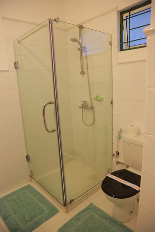 Imagen de la habitación del Hotel Nuwara Eliya Golf Club. Foto 16