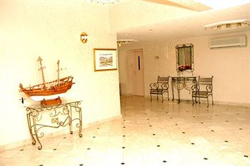 Imagen de los interiores del Hotel Nuzha Apartments. Foto 15