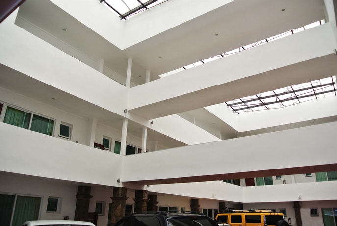 Imagen de la habitación del Hotel Nv Guadalajara. Foto 2