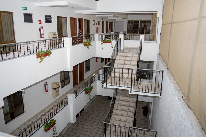 Imagen de los interiores del Hotel Nv Guadalajara. Foto 4