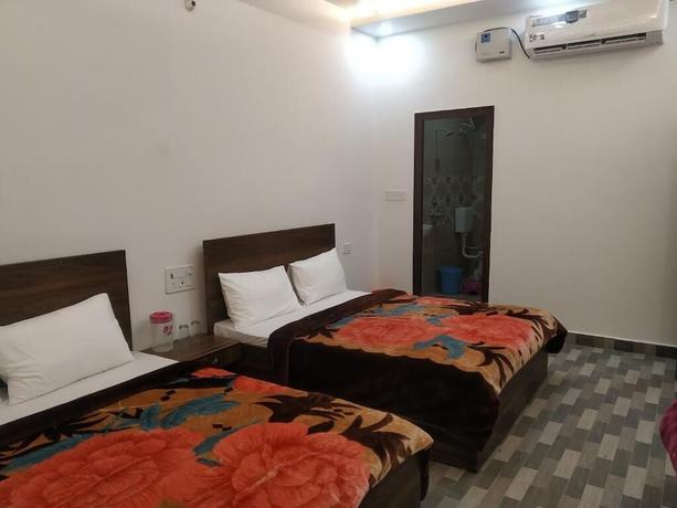 Imagen de la habitación del Hotel Nv Palace. Foto 3