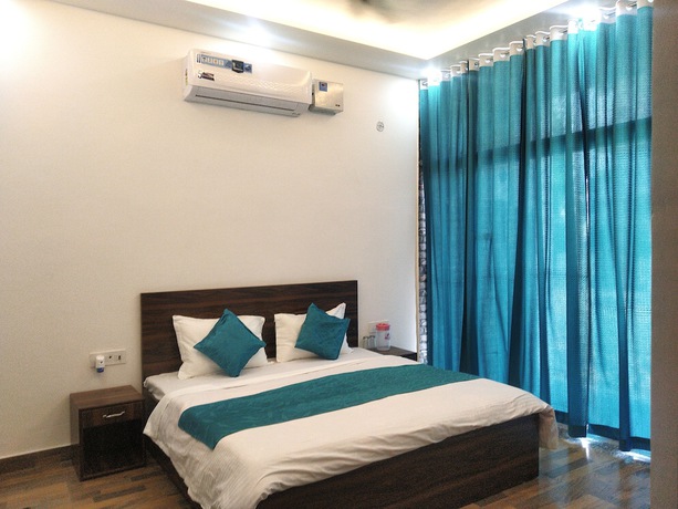 Imagen de la habitación del Hotel Nv Palace. Foto 12