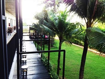 Imagen de los exteriores del Hotel Ny Th. Foto 9