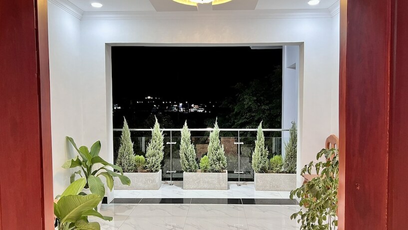 Imagen general del Hotel NyNa Villa Kampot. Foto 3