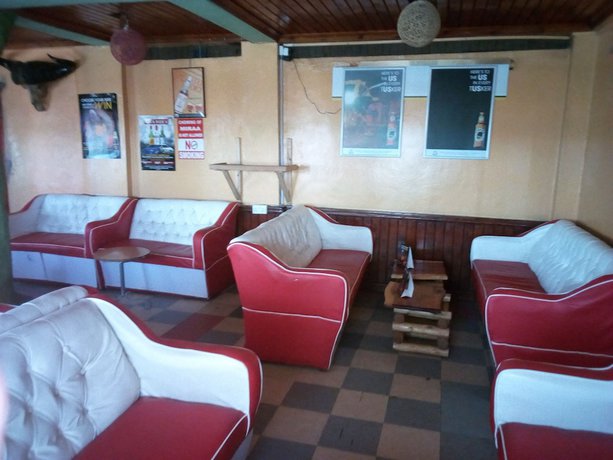 Imagen del bar/restaurante del Hotel Nyakio. Foto 7