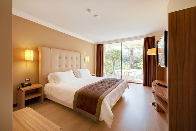 Imagen de la habitación del Hotel Nyala Suite Sanremo. Foto 7